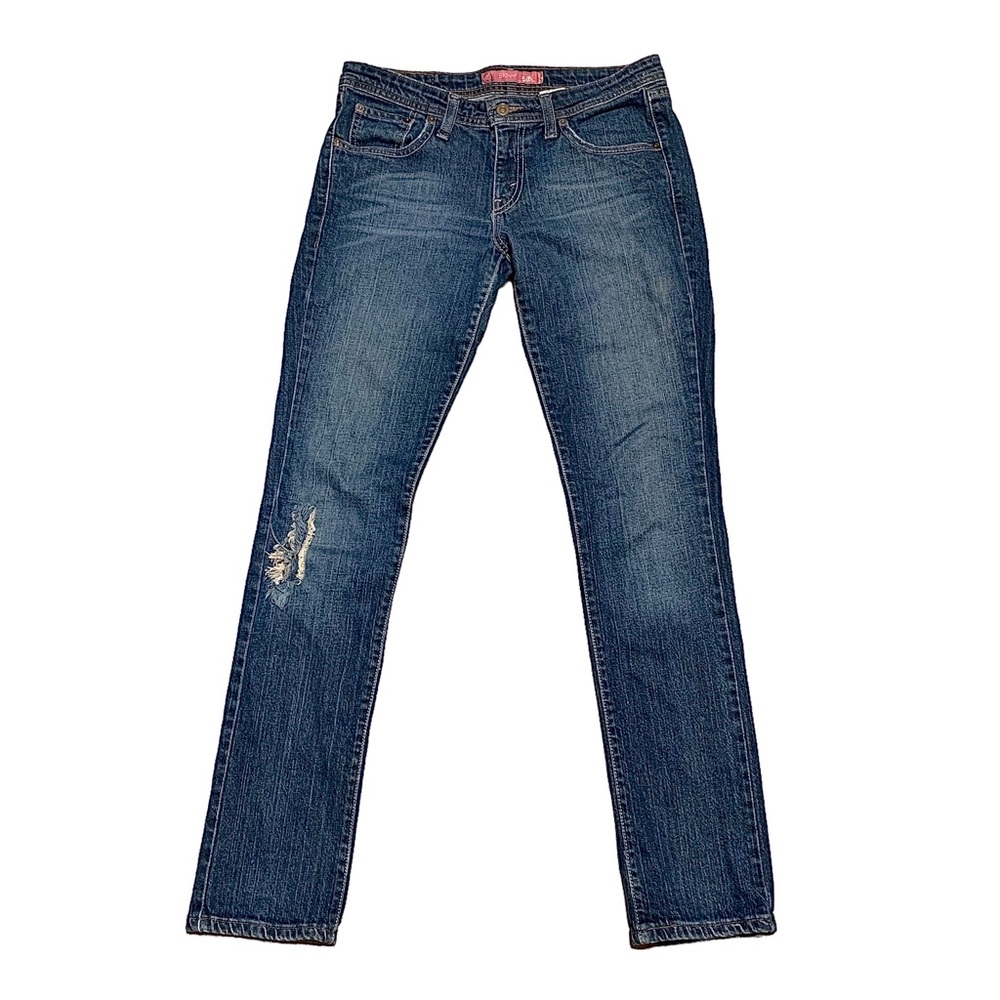 Levi’s distressed 518 skinny jeans size 7